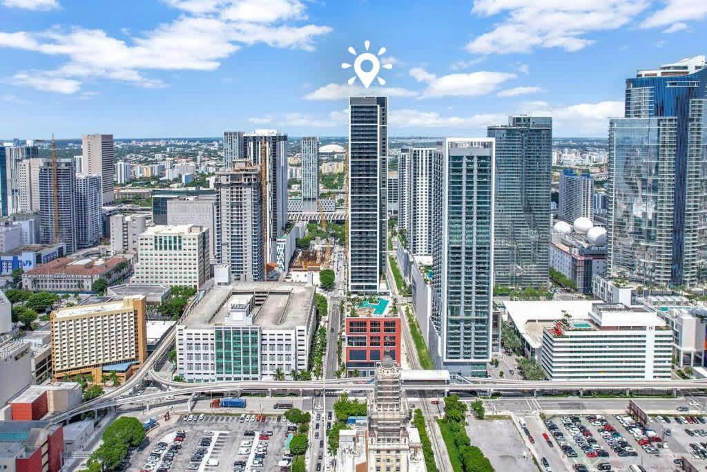 - Views Gym & Pool Appartamento