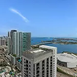 Best Stay - City Views Gym & Pool